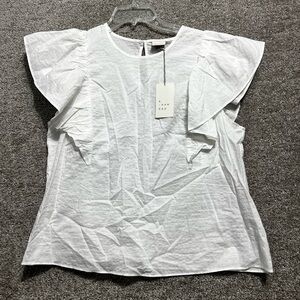 A New Day Woman’s Flutter White Blouse Size XL * Flaw